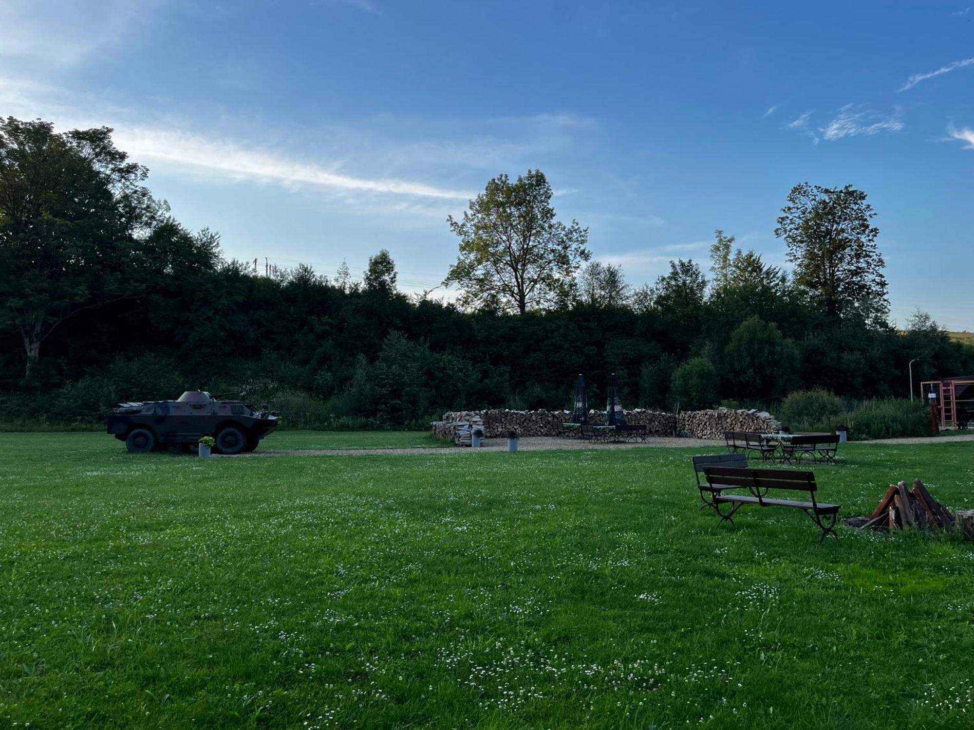 Osrodek Volfcamp Kwaszenina Appartement Arłamów Buitenkant foto